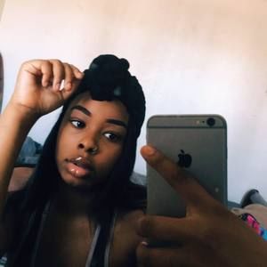 Meet your Posher, Amiya